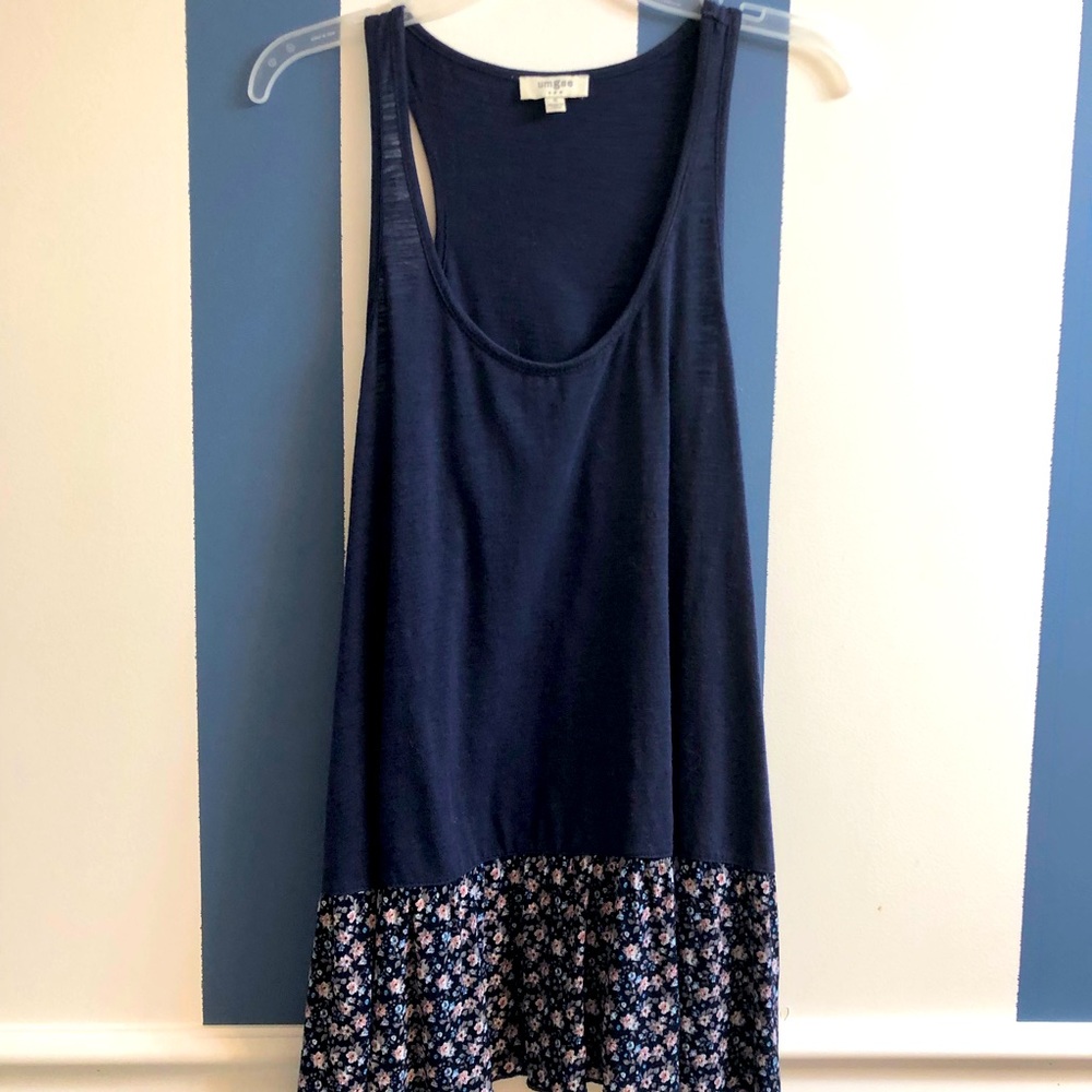 Umgee Floral Hem Tunic Tank Top Small